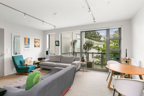 Photo of property in Masina Apartments, 204/80 Riddiford Street, Newtown, Wellington, 6021