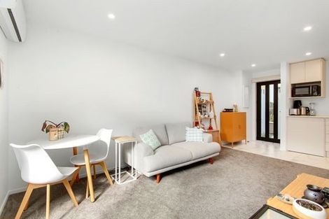 Photo of property in 2/4 Collingwood Street, Waterloo, Lower Hutt, 5011