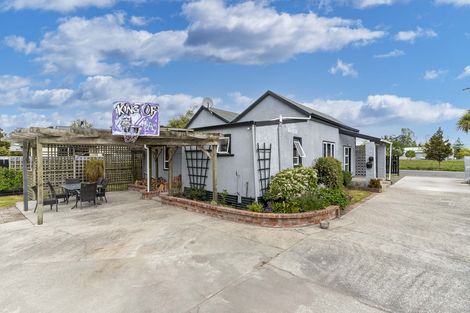 Photo of property in 8 Helensbrook Road, Milton, 9220