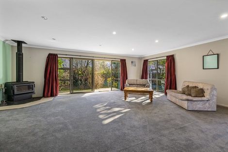 Photo of property in 360 Yaldhurst Road, Russley, Christchurch, 8042