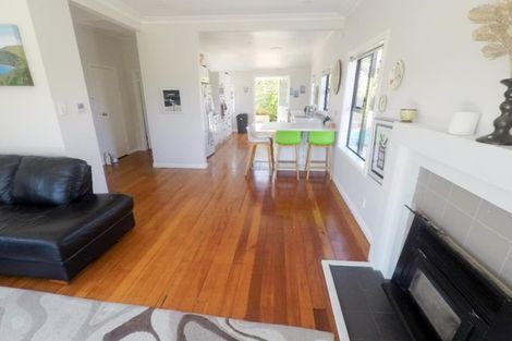 Photo of property in 50 Sheridan Terrace, Johnsonville, Wellington, 6037