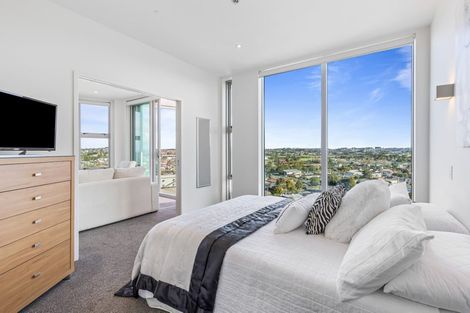 Photo of property in 1110/11 Tamariki Avenue, Kelston, Auckland, 0602