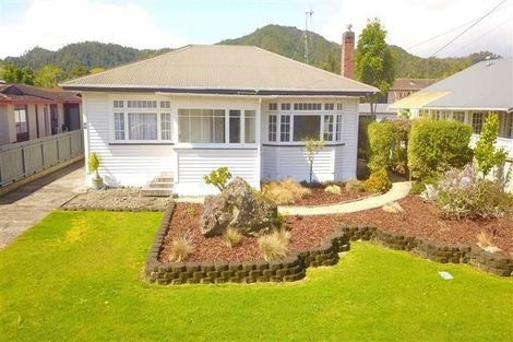 Photo of property in 16 Wallace Street, Regent, Whangarei, 0112