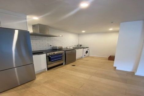 Photo of property in Quantum On Thorndon Quay, 6/163d Thorndon Quay, Pipitea, Wellington, 6011