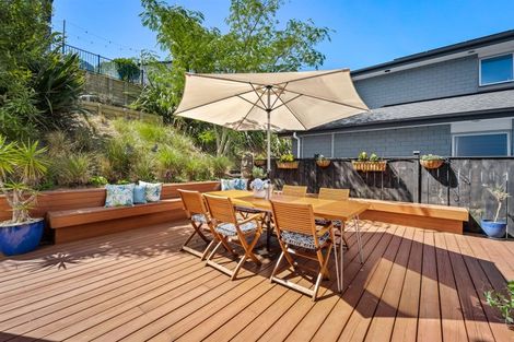 Photo of property in 37 Remuremu Street, Long Bay, Auckland, 0630