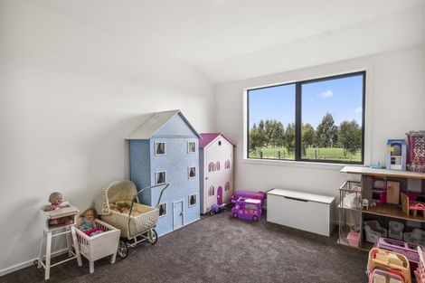 Photo of property in 30 Tara Hills Drive, North Taieri, Mosgiel, 9092