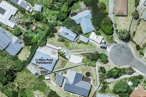 Photo of property in 11 Mutu Road, Paekakariki, 5034