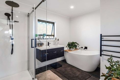 Photo of property in 1 Mathew Street, Dannevirke, 4930