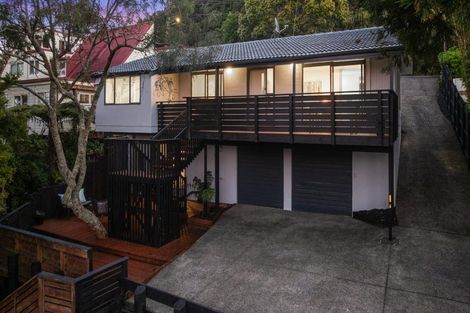 Photo of property in 420 Huia Road, Laingholm, Auckland, 0604