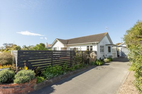 Photo of property in 30 Sanders Avenue, Marewa, Napier, 4110