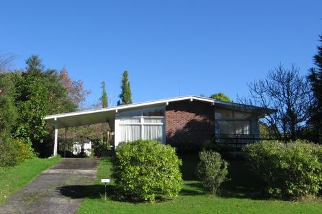 Photo of property in 3 Paewai Road, Glen Eden, Auckland, 0602