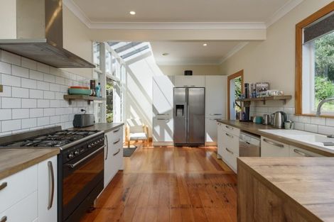 Photo of property in 144 Townsend Road, Miramar, Wellington, 6022