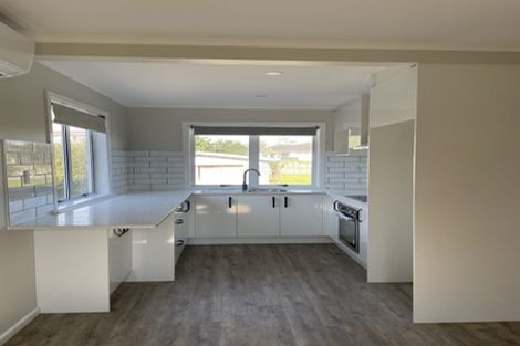 Photo of property in 16 Laxon Avenue, Otara, Auckland, 2025