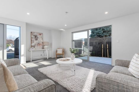 Photo of property in 1/40 Vagues Road, Northcote, Christchurch, 8052