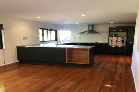 Photo of property in 1/12 Heath Avenue, Northcote, Auckland, 0627