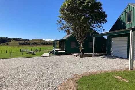 Photo of property in 570 Rahuikiri Road, Tomarata, Wellsford, 0974