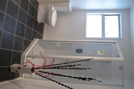 Photo of property in 1/43 Castor Bay Road, Castor Bay, Auckland, 0620