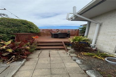 Photo of property in 11 Percival Road, Paraparaumu Beach, Paraparaumu, 5032