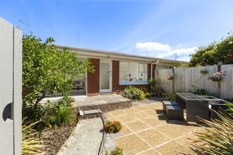 Photo of property in 3/3 Fentham Road, Hauraki, Auckland, 0622