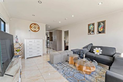 Photo of property in 10d Margaret Street, Papakura, 2110