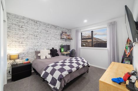 Photo of property in 8 Mackinnon Street, Marshland, 8083