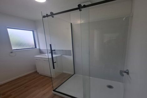 Photo of property in 52b Seddon Street, Waikanae, 5036