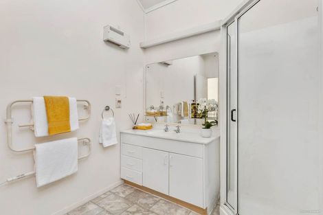 Photo of property in 2/41 Byron Avenue, Takapuna, Auckland, 0622