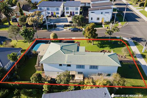 Photo of property in 18 Lavelle Road, Henderson, Auckland, 0612