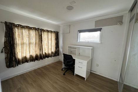 Photo of property in 19 Camelot Place, Glenfield, Auckland, 0629