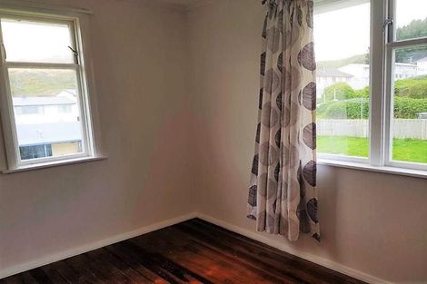 Photo of property in 78-80 Leicester Street, Cannons Creek, Porirua, 5024