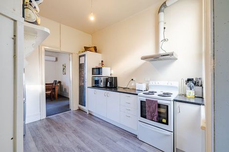 Photo of property in 135 Cargill Street, Dunedin Central, Dunedin, 9016