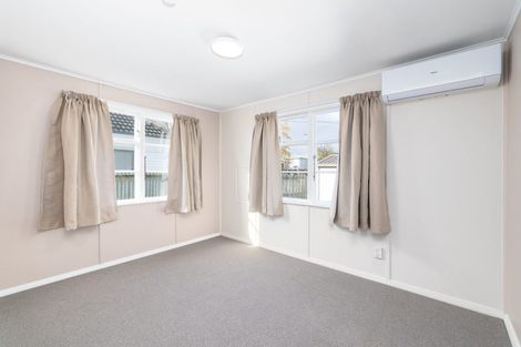 Photo of property in 166 Aorangi Road, Bryndwr, Christchurch, 8053