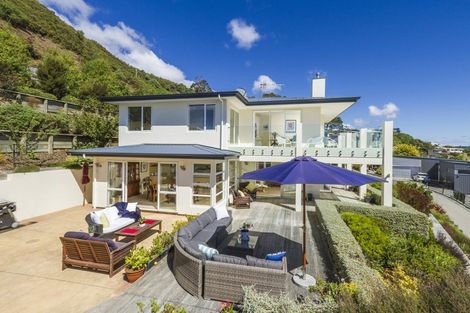 Photo of property in 71 Davies Drive, Atawhai, Nelson, 7010