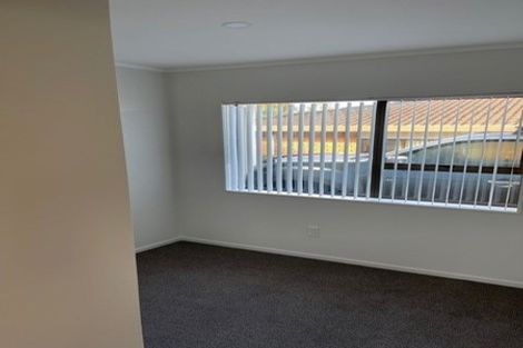 Photo of property in 10/116 Titirangi Road, New Lynn, Auckland, 0600