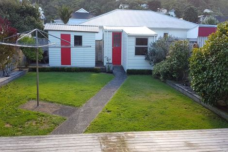 Photo of property in 288 The Parade, Island Bay, Wellington, 6023