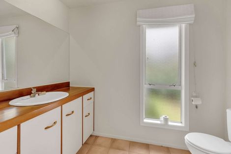 Photo of property in 10a Kings Drive, Levin, 5510