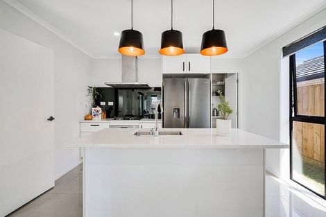 Photo of property in 23 Inuwai Street, Glenview, Hamilton, 3206