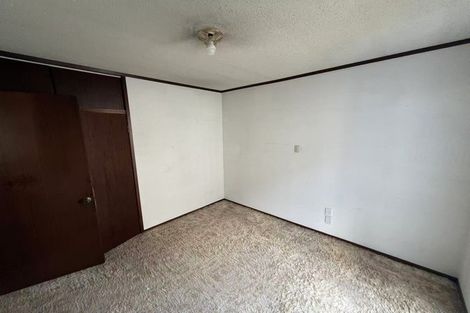 Photo of property in 56 Balmain Road, Chatswood, Auckland, 0626