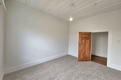 Photo of property in 40 Record Street, Fitzroy, New Plymouth, 4312