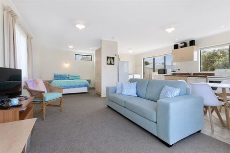 Photo of property in 4a Athenree Road, Athenree, Waihi Beach, 3177