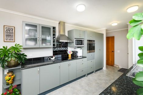 Photo of property in 10 Dewe Avenue, Feilding, 4702