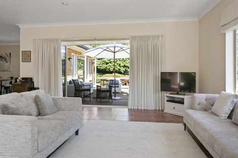 Photo of property in 61 Cowley Drive, Leamington, Cambridge, 3432