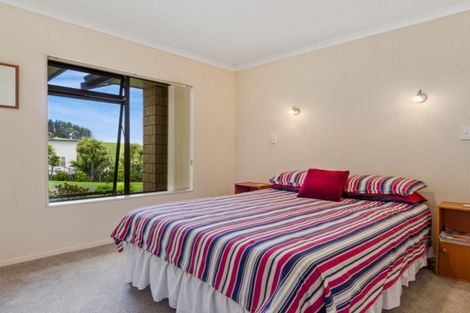 Photo of property in 34 Lax Crescent, Leigh, 0985