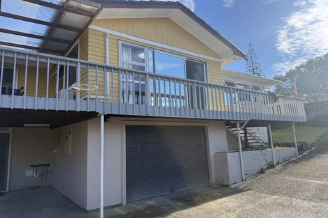 Photo of property in 14 Heather Place, Sunnynook, Auckland, 0620