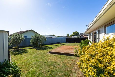 Photo of property in 41 Wynyard Crescent, Tamatea, Napier, 4112