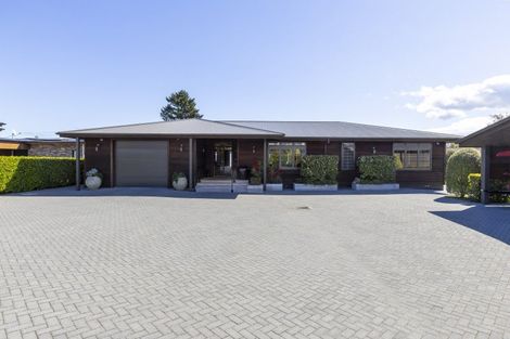 Photo of property in 12 Mahuta Road, Waitahanui, Taupo, 3378