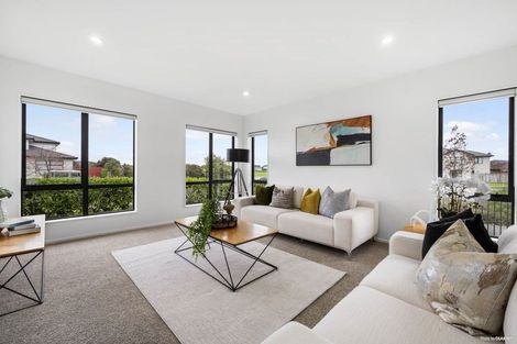Photo of property in 11 Kuhanui Drive, Karaka, Papakura, 2113