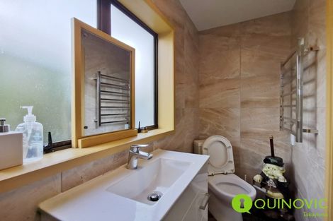 Photo of property in 1/215 Eskdale Road, Birkenhead, Auckland, 0626