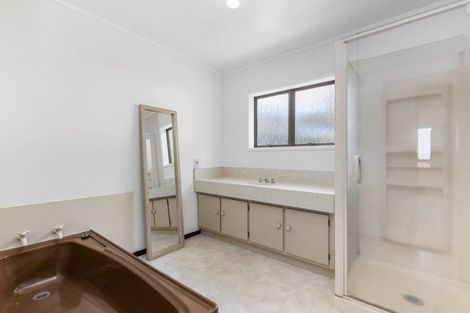 Photo of property in 31 Pohutukawa Drive, Pukete, Hamilton, 3200