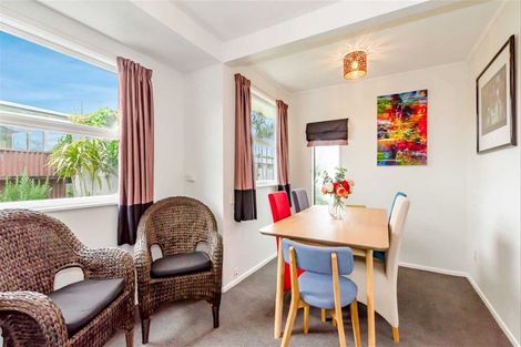 Photo of property in 43 Walton Road, Paraparaumu Beach, Paraparaumu, 5032